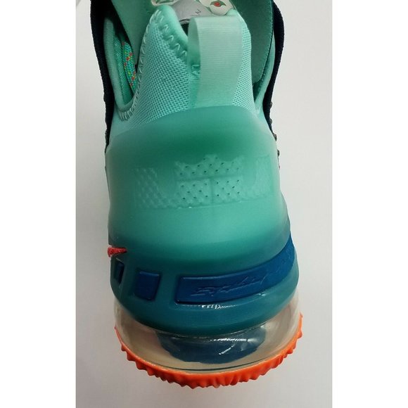 Nike LeBron 18 XVIII \'We Are Family\' Basketball Shoes CQ9283-300